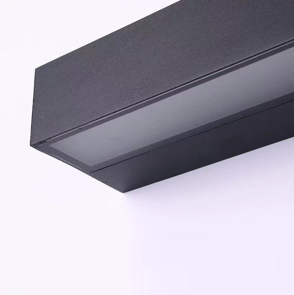 Elvara Minimalist LED Outdoor Wall Lamp IP65