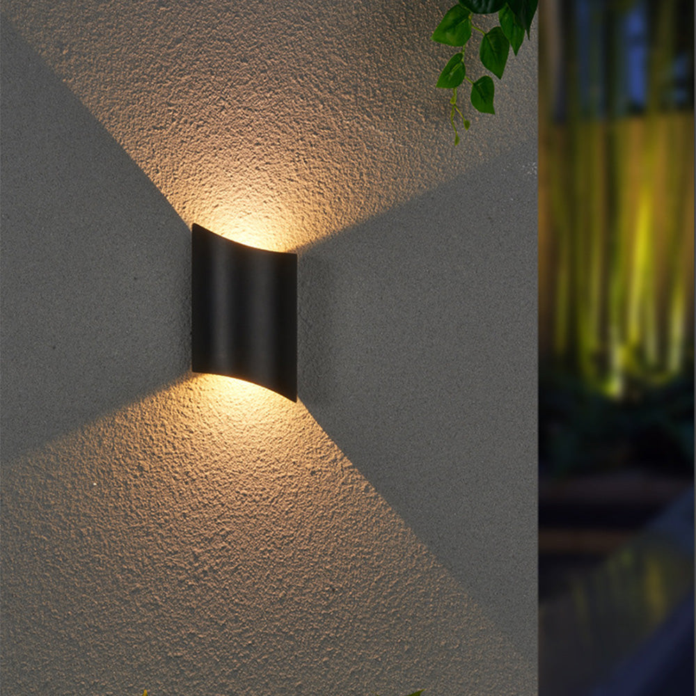 Calira Functional LED Outdoor Wall Lamp IP65