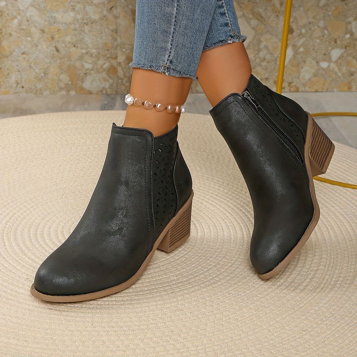 Women's Orthopaedic Boots with Wide Heel and Non-Slip Sole