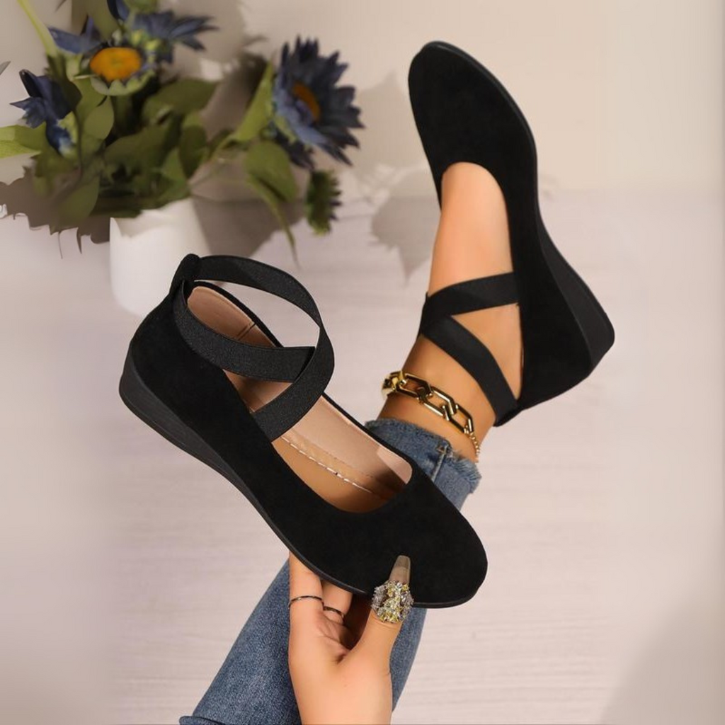 Women's Closed Toe Wedge Ballerina Flats – Comfort Fit Everyday Shoes