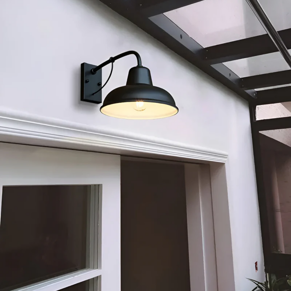Lyvix - Industrial Outdoor Wall Lamp