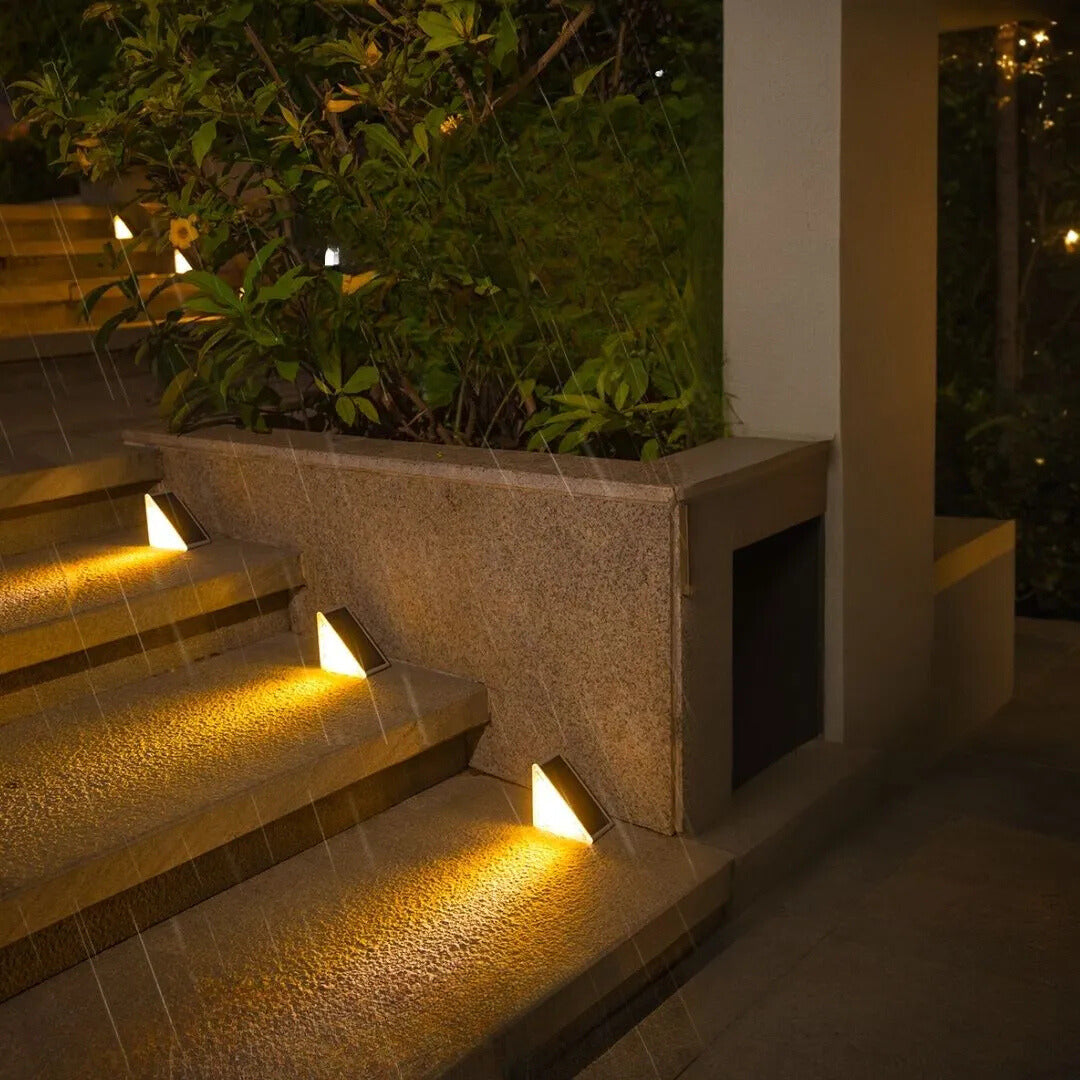 Solar Powered Outdoor Stair Lights with Dusk Sensor, Waterproof LED