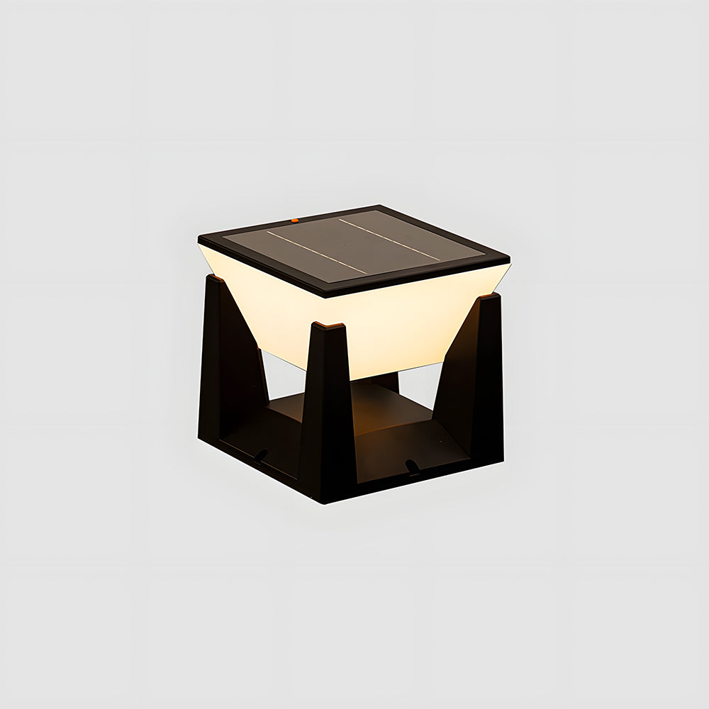 Solvra Solar Outdoor Lamp for Wall and Floor Use