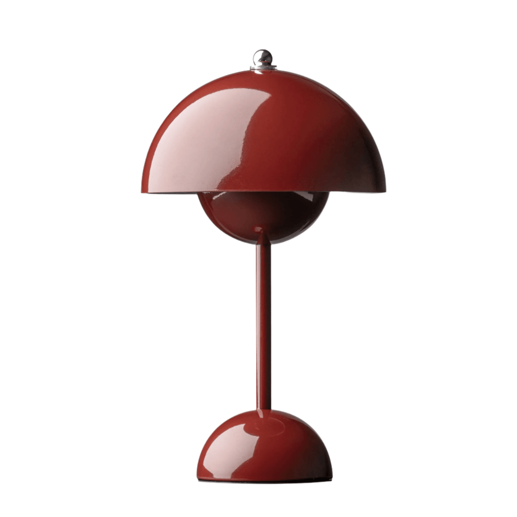 Minimalist Battery-Powered Lamp in Scandinavian Design