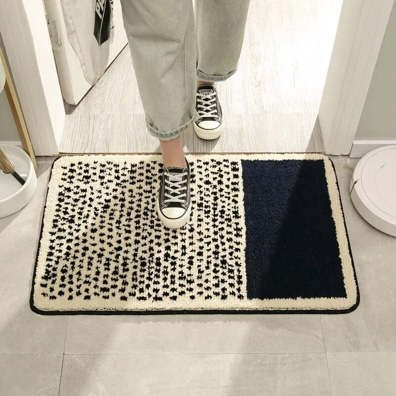 NordicFlow – Luxury Handmade Bath Mat with Abstract Design for Stylish Bathrooms