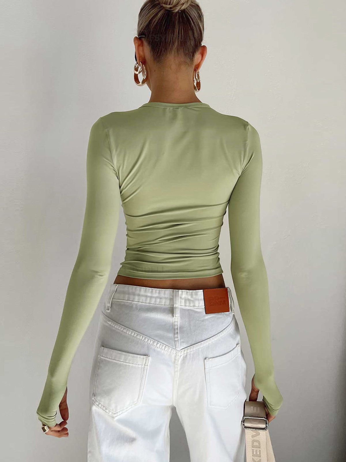 Women's Long Sleeve Crop Top – Ruched Stretch Fit with Thumbholes