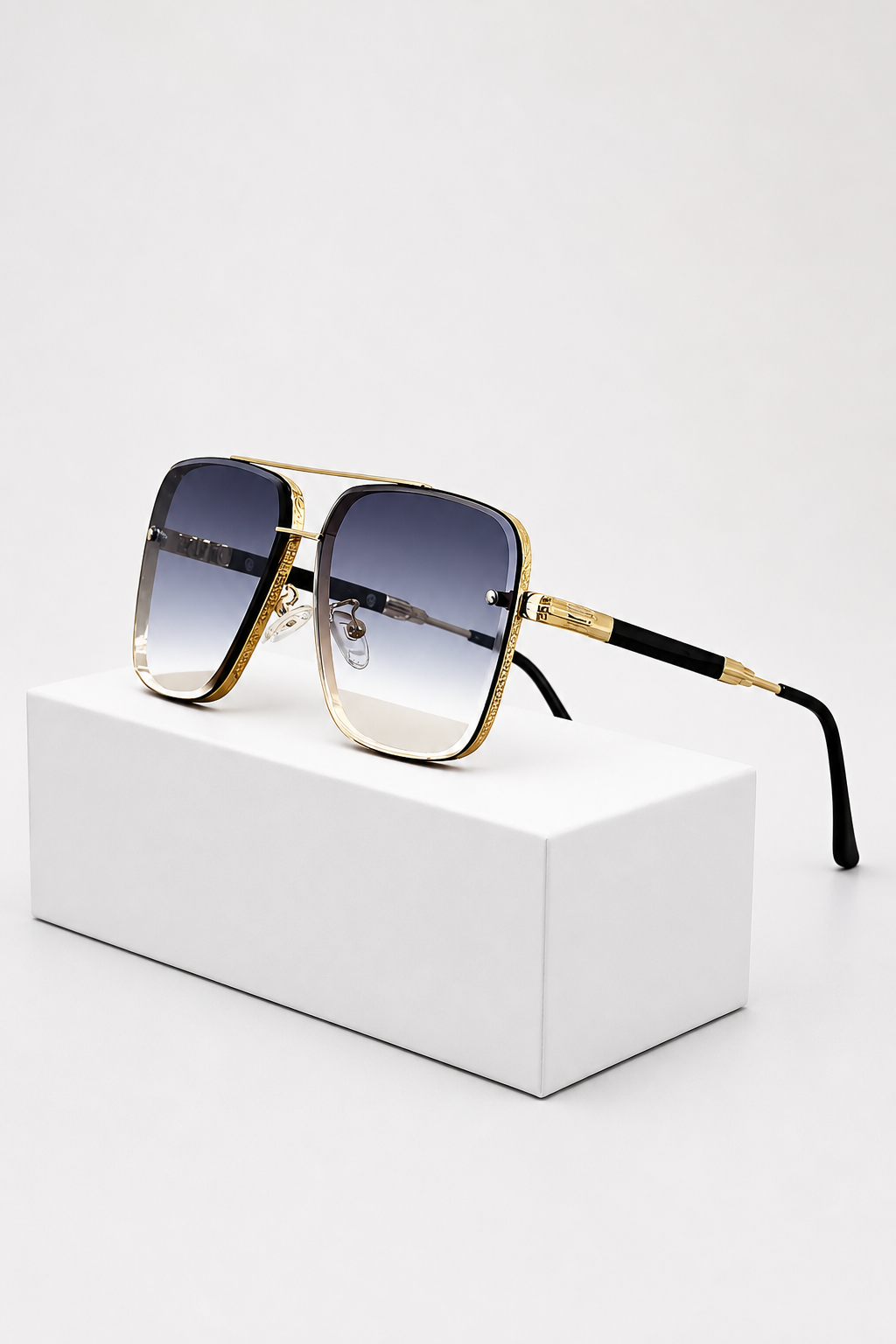 Aviator Sunglasses Gold Frame with UV400 Gradient Lens