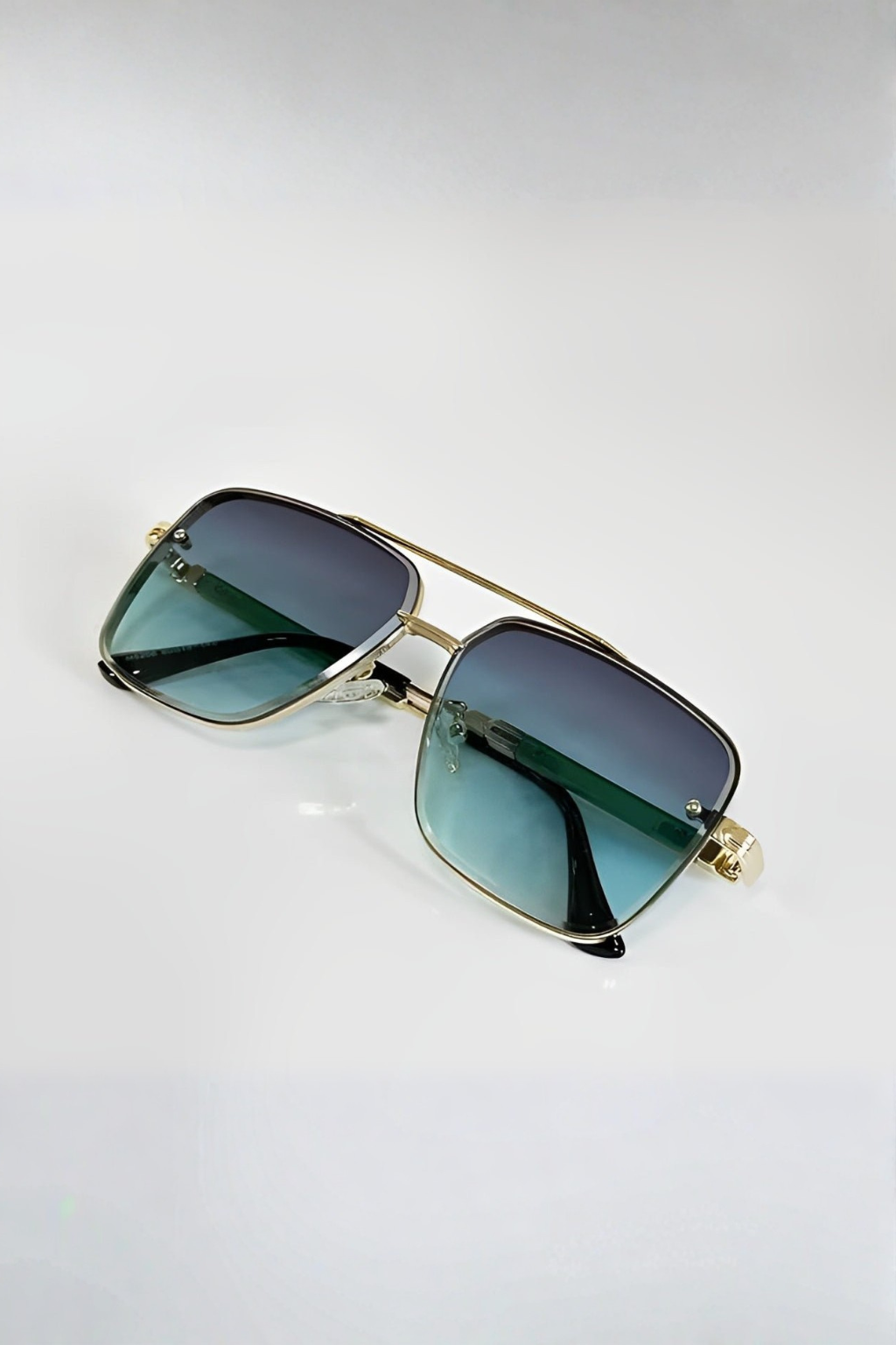 Aviator Sunglasses Gold Frame with UV400 Gradient Lens