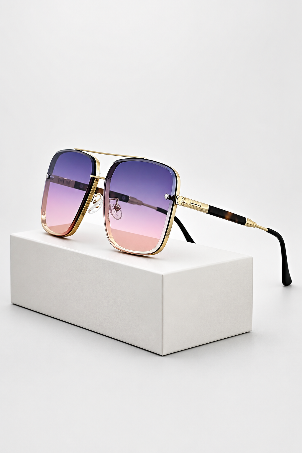 Aviator Sunglasses Gold Frame with UV400 Gradient Lens