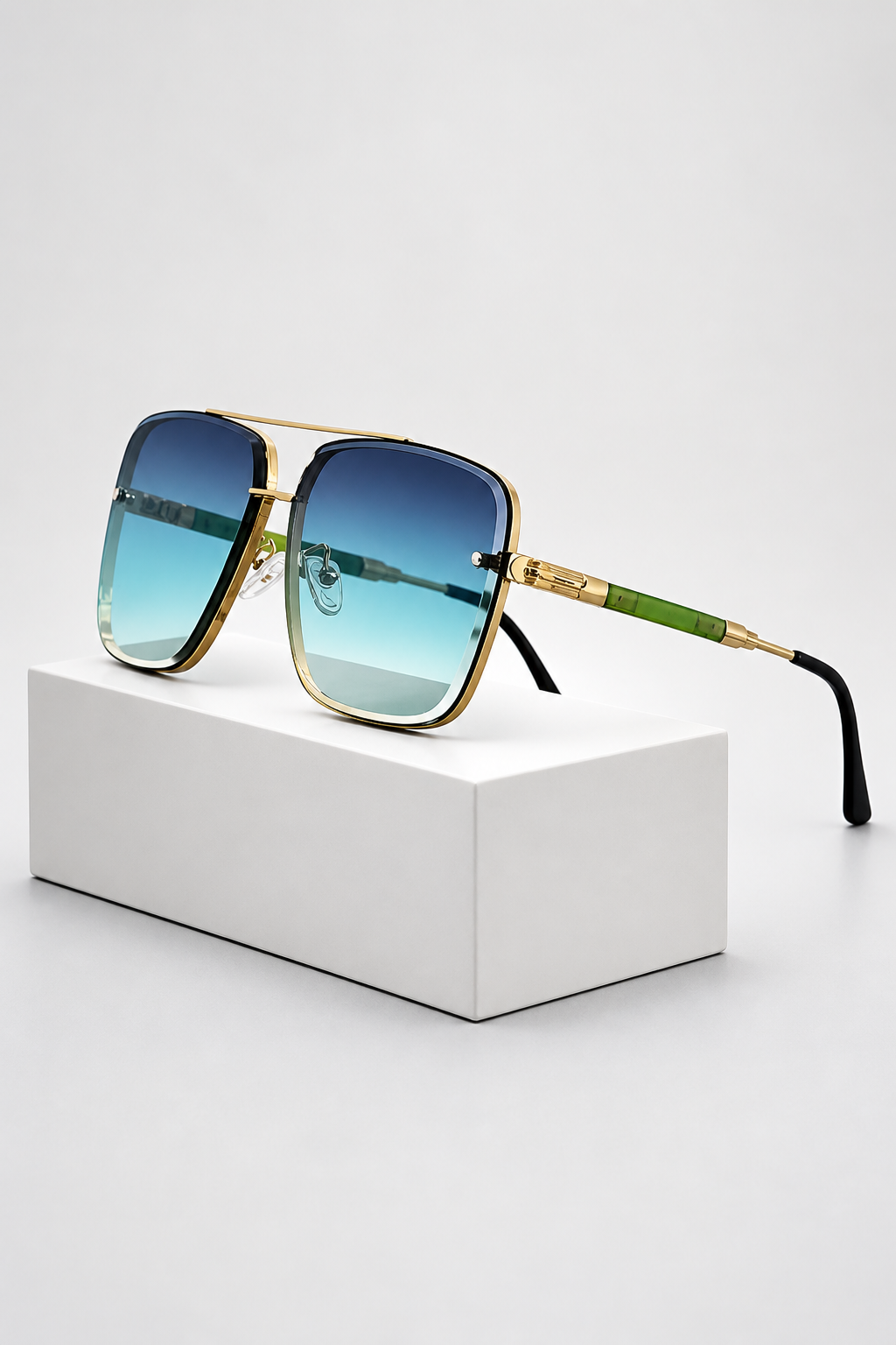 Aviator Sunglasses Gold Frame with UV400 Gradient Lens