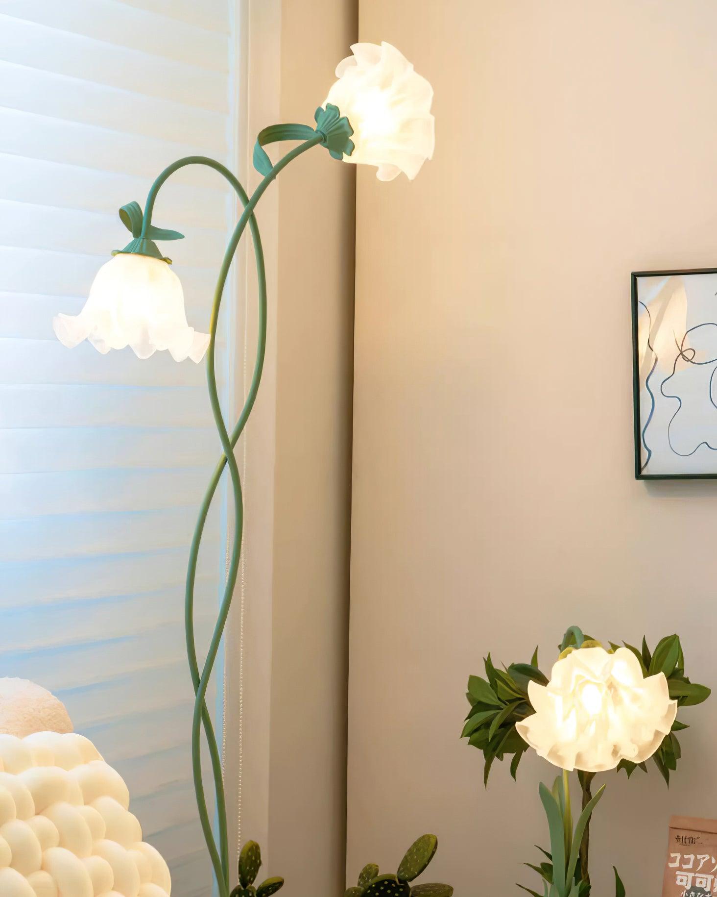 Fiorielle – Elegant Floral Floor Lamp