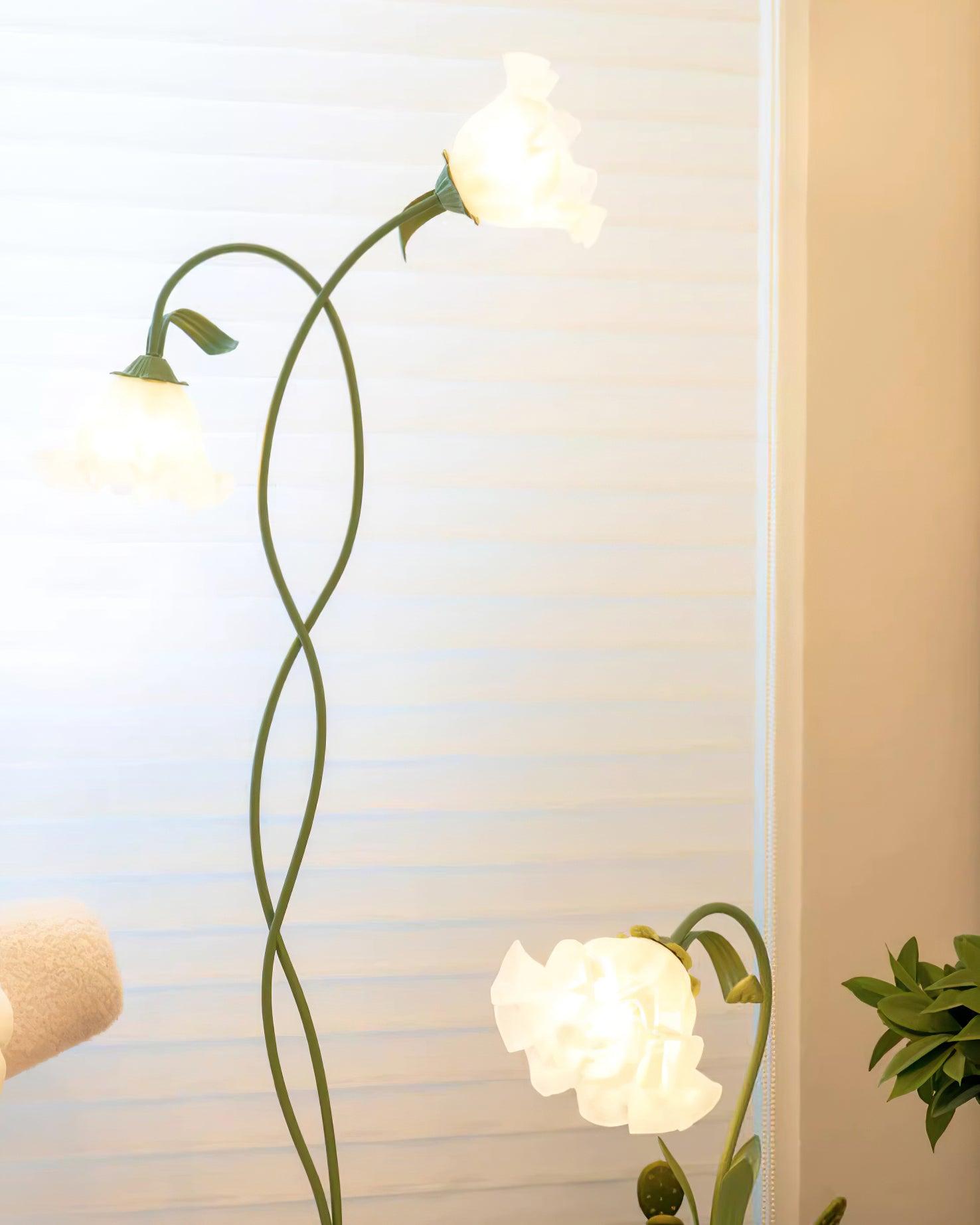 Fiorielle – Elegant Floral Floor Lamp