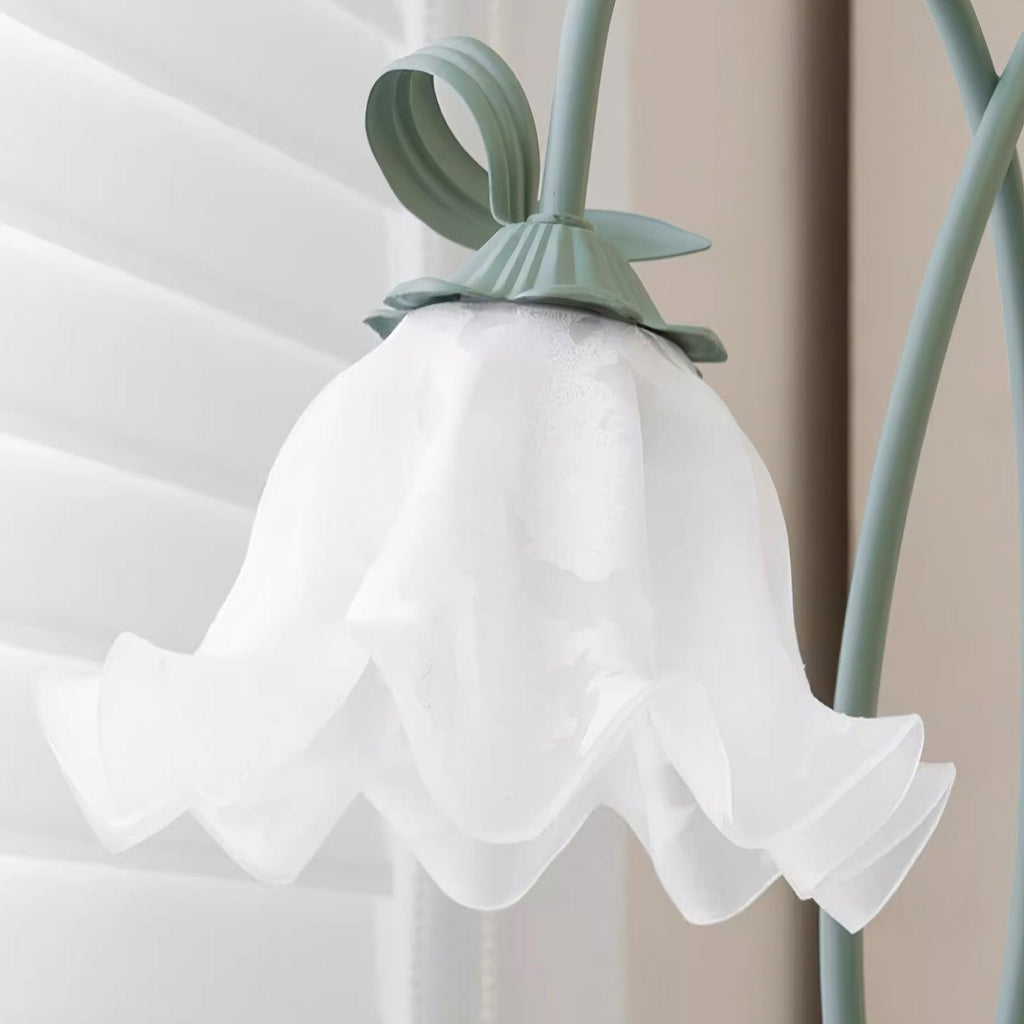 Fiorielle – Elegant Floral Floor Lamp