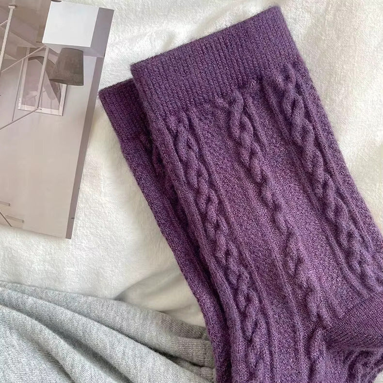Women's Wool Blend Cable Knit Crew Socks