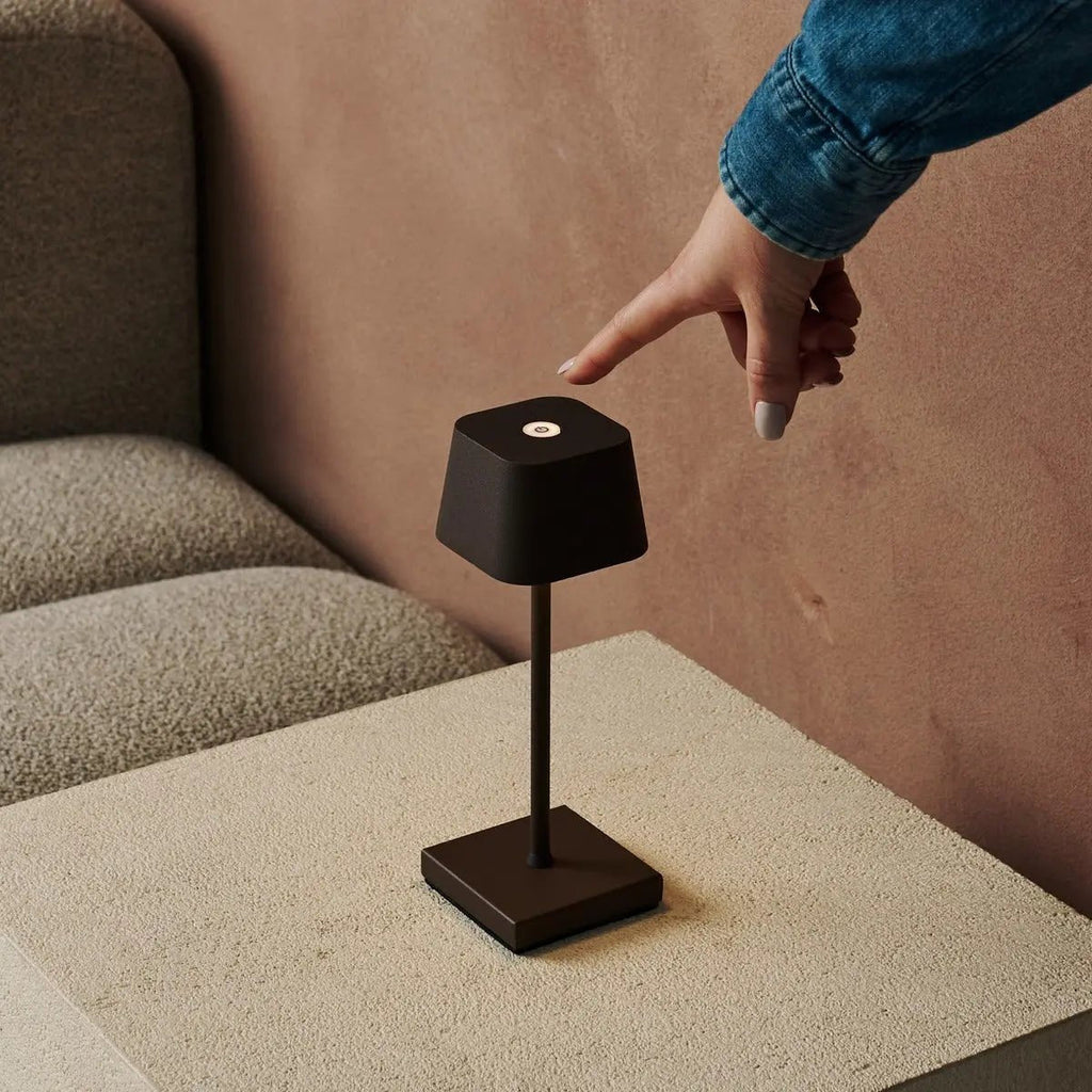 Sarphati Mini Mocha Brown Cordless Lamp | Wireless Charging via Charging Station, Dimmable & 3 Light Modes