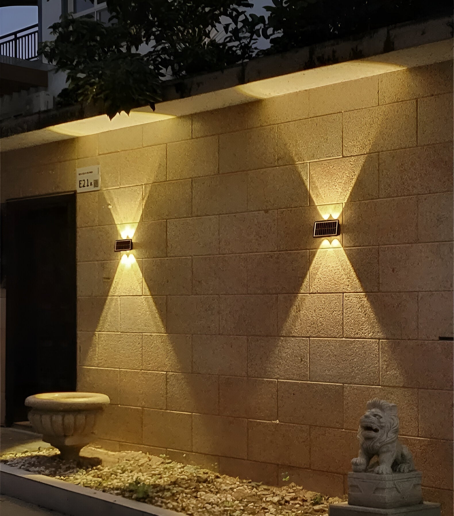 Auristia - Waterproof LED Solar Wall Lamp for Outdoor Use with Up & Down Lighting