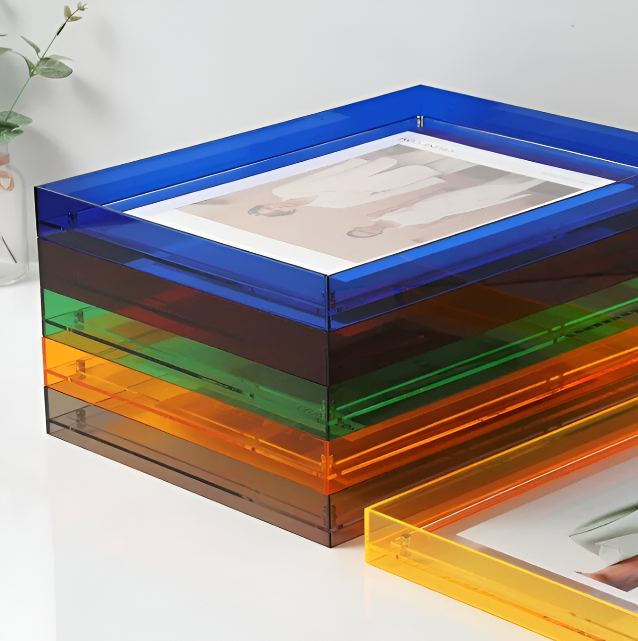 Transparent Acrylic Photo Frame with Minimalist Design