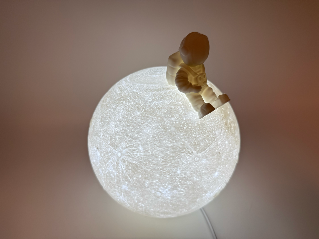 LED Moon Lamp White – Premium Quality