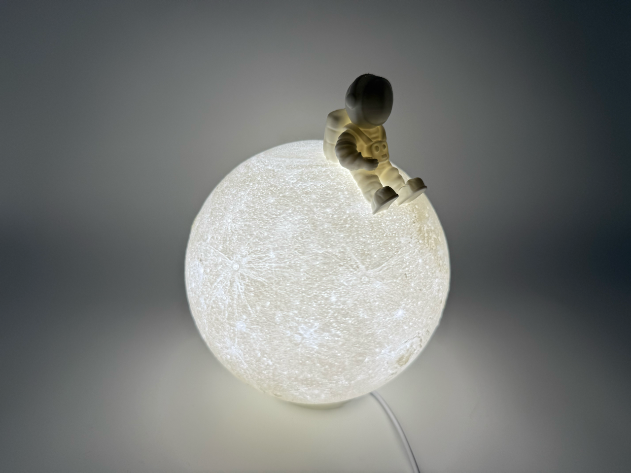 LED Moon Lamp White – Premium Quality