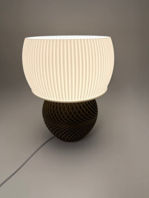 Design Table Lamp "Drift" with Modern Ribbed Shade and Stylish Geometric Base – Unique Warm Lighting