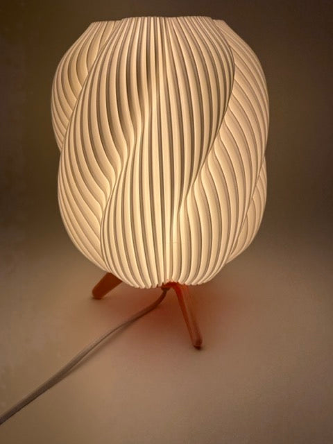 Wave Design Table Lamp with Wavy White Shade and Wooden Base – Modern Ambient Lighting