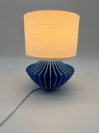 Geo Modern Table Lamp with Blue Geometric Base and White Ribbed Shade – Ambient Lighting