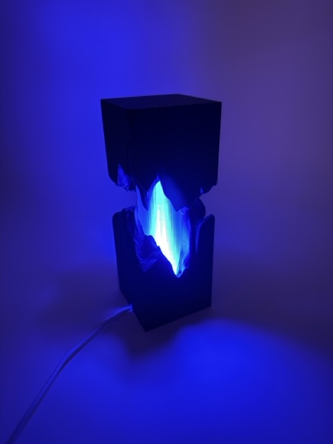 Split Design Table Lamp with Split Black Design and Color-Changing Light – Ambient Lamp with Remote Control