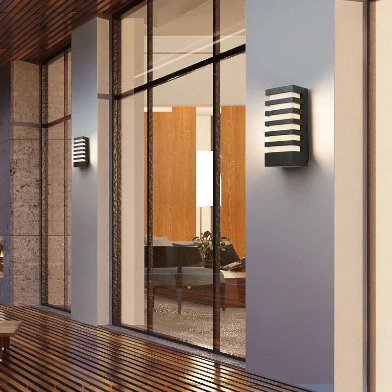 Minimalist LED Wall Light with Modern Design for Indoor & Outdoor Use – IP65