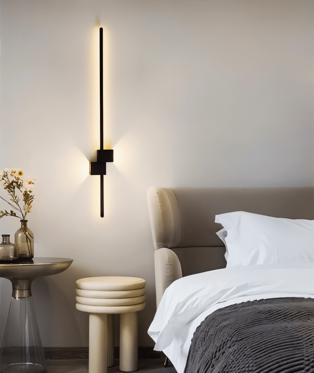 LINESTRIPE – Minimalist LED Wall Lamp for a Modern Ambiance