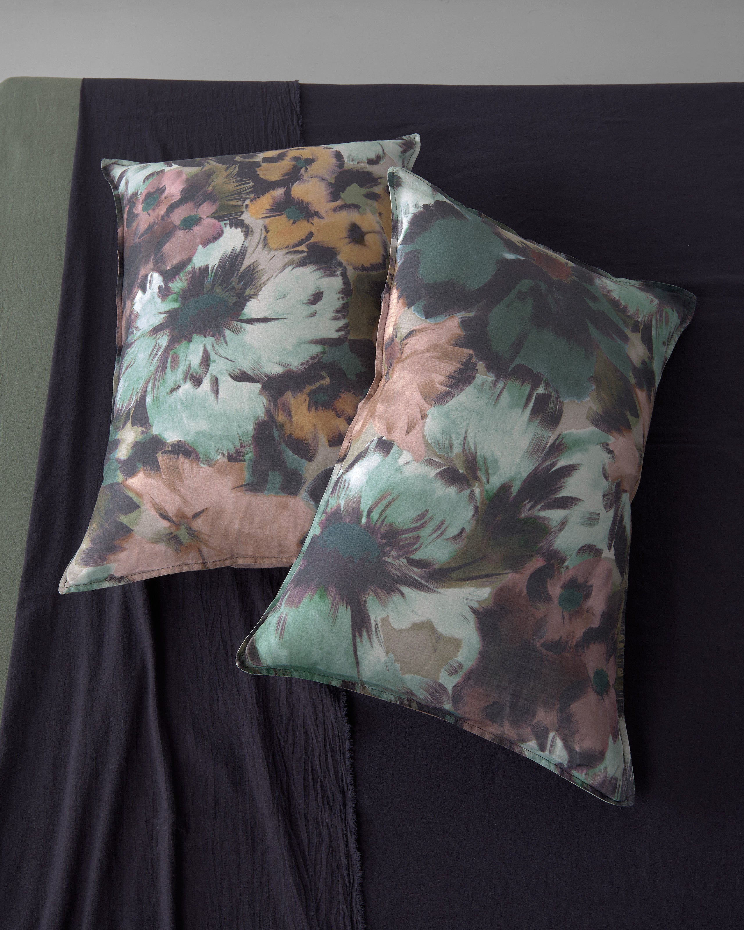 Nap Viola Pillowcases