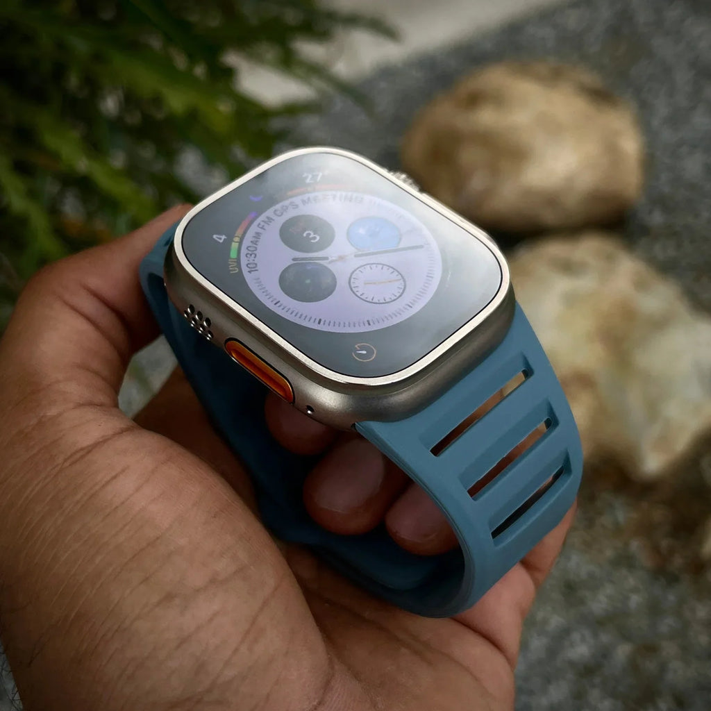 Silicone Sport Band for Apple Watch - Water-Resistant Strap 44/45/46/49mm