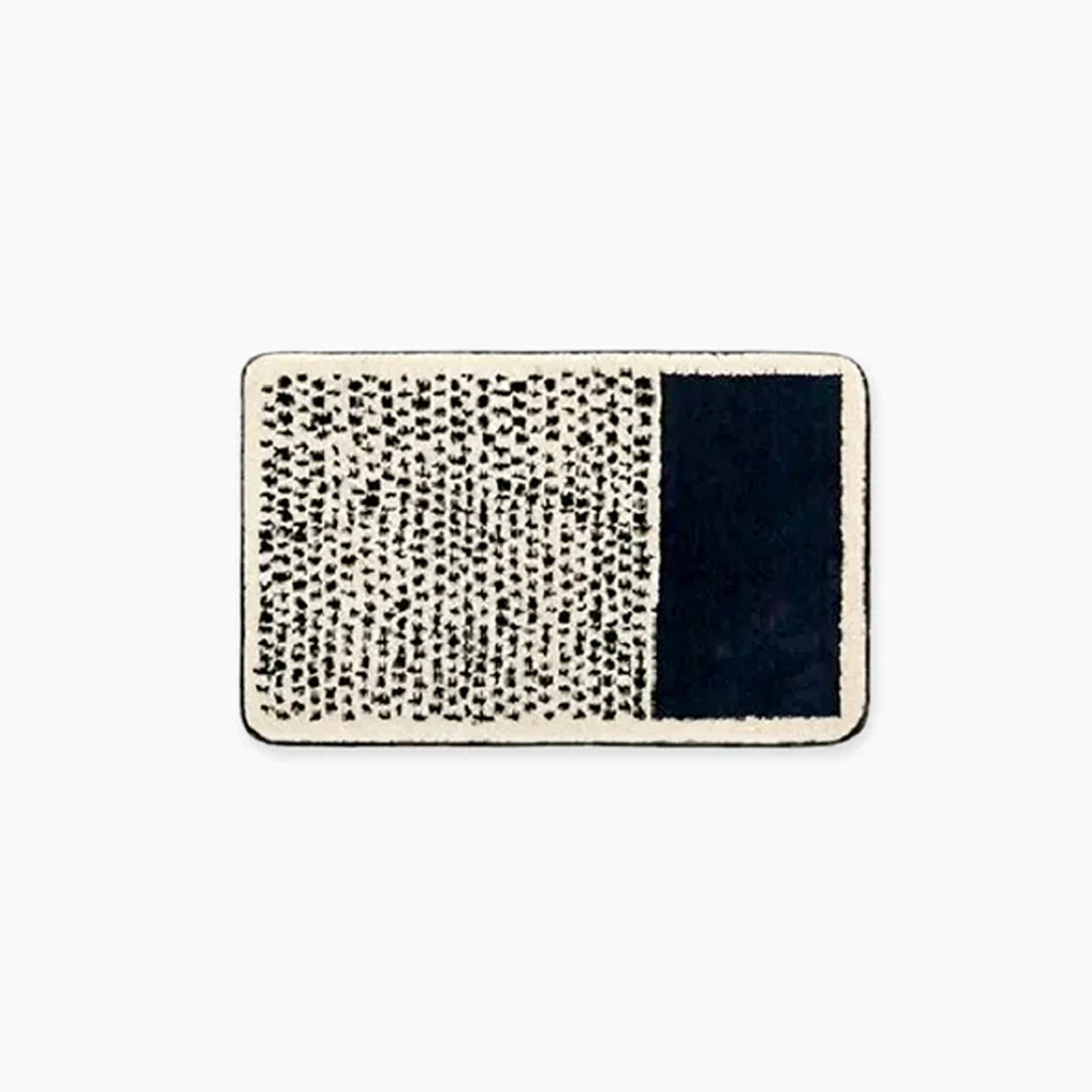NordicFlow – Luxury Handmade Bath Mat with Abstract Design for Stylish Bathrooms