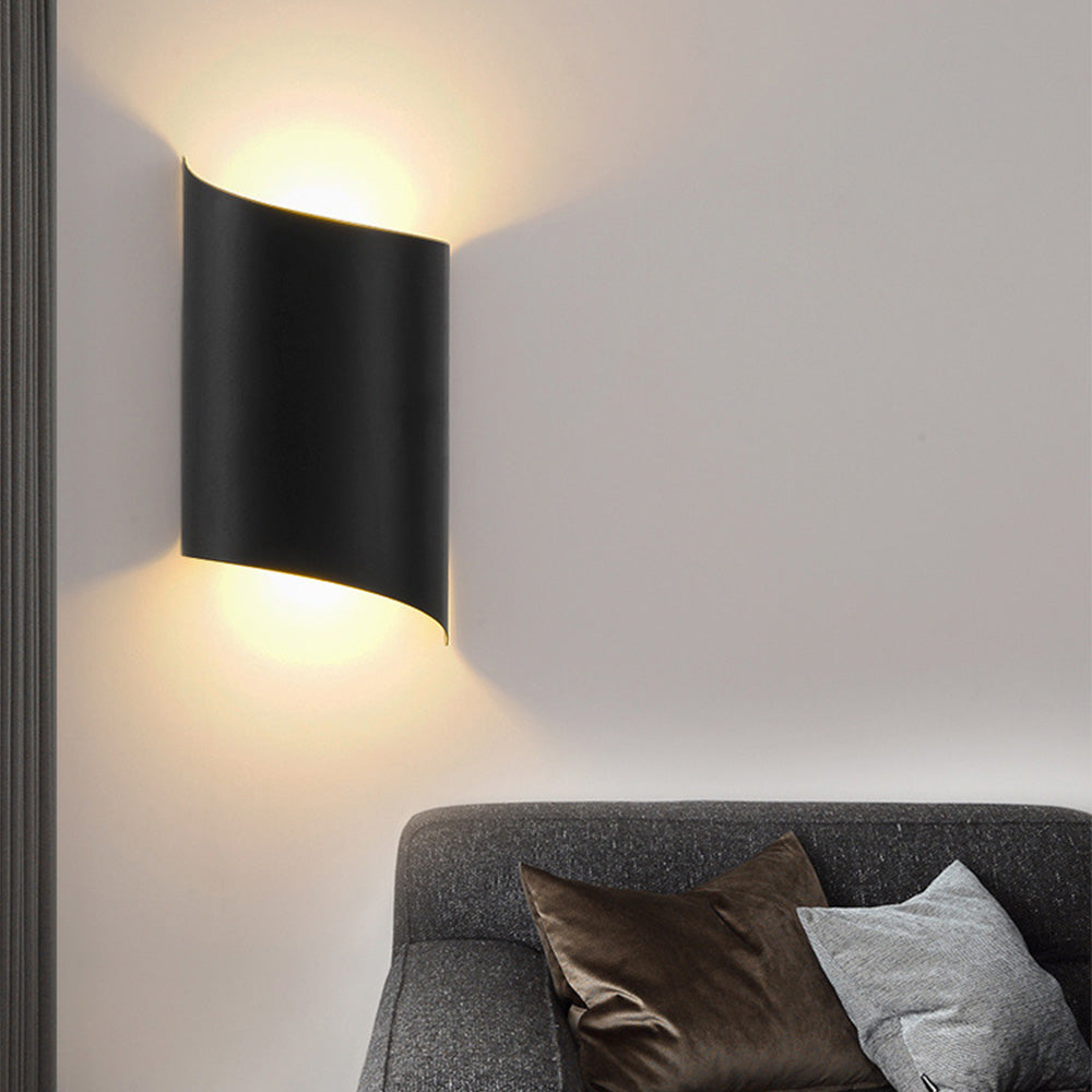 Calira Functional LED Outdoor Wall Lamp IP65