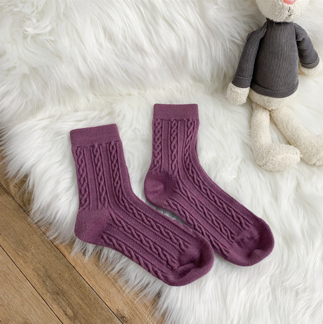 Women's Wool Blend Cable Knit Crew Socks