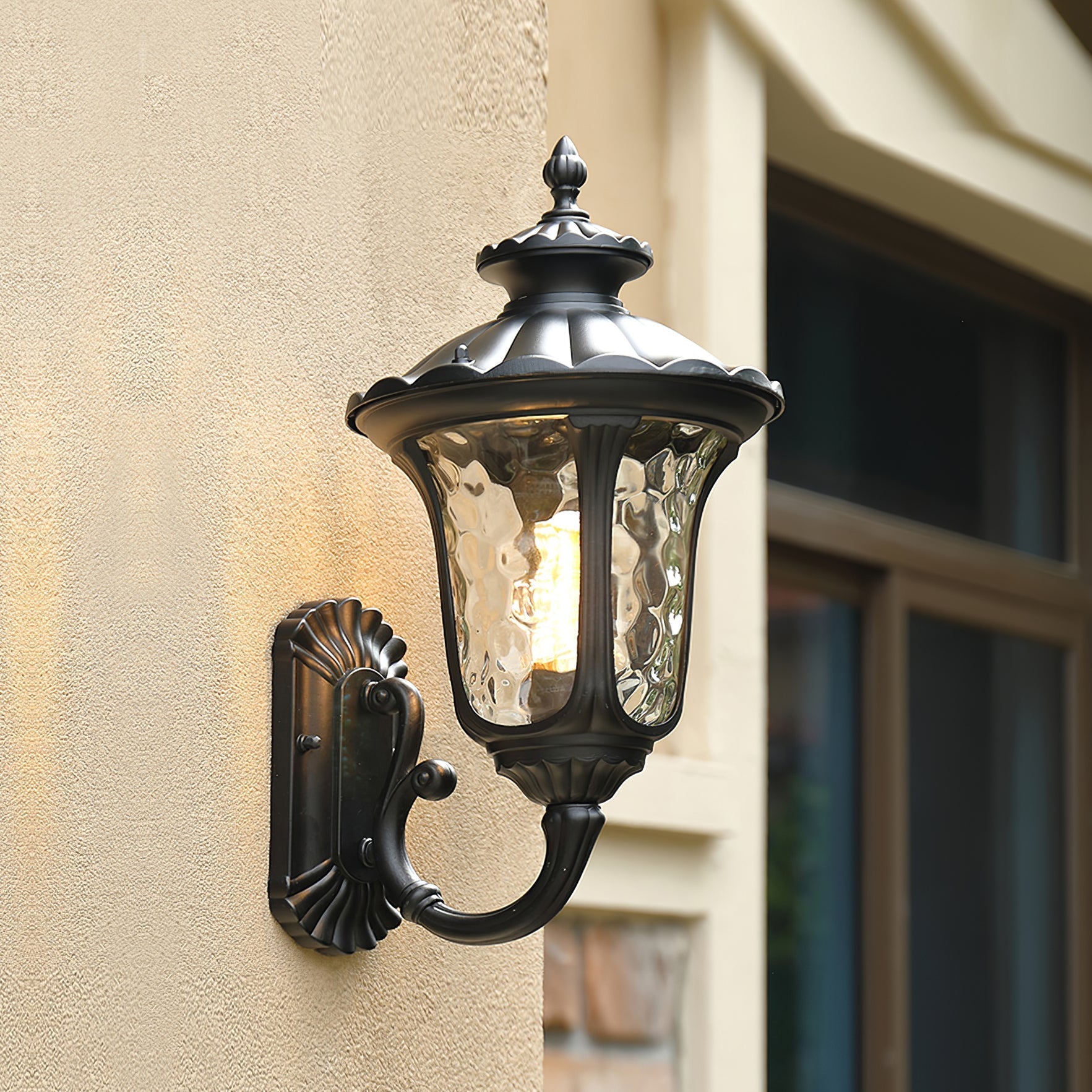 Verenia - Waterproof Retro Outdoor Wall Lamp with Frosted Glass