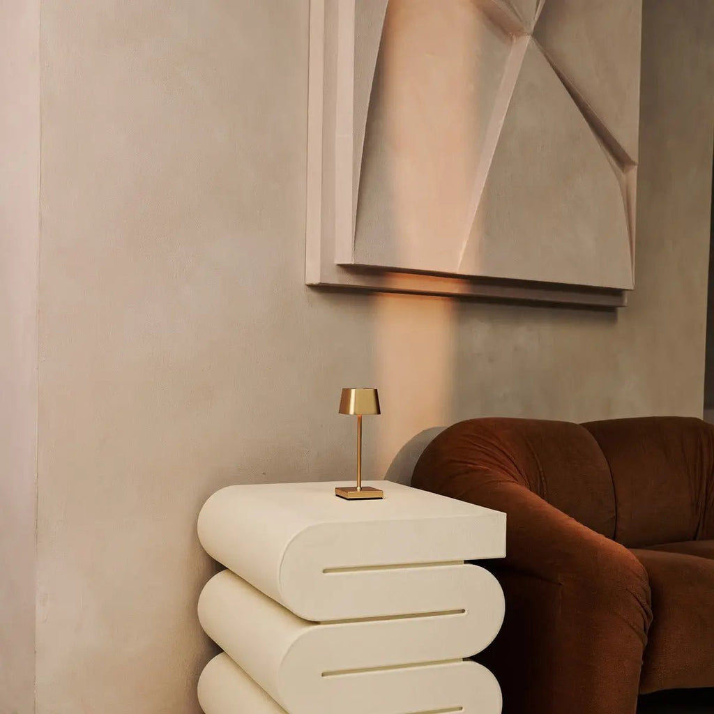 Sarphati Mini Gold Cordless Lamp | Wireless Charging via Charging Station, Dimmable & 3 Light Modes