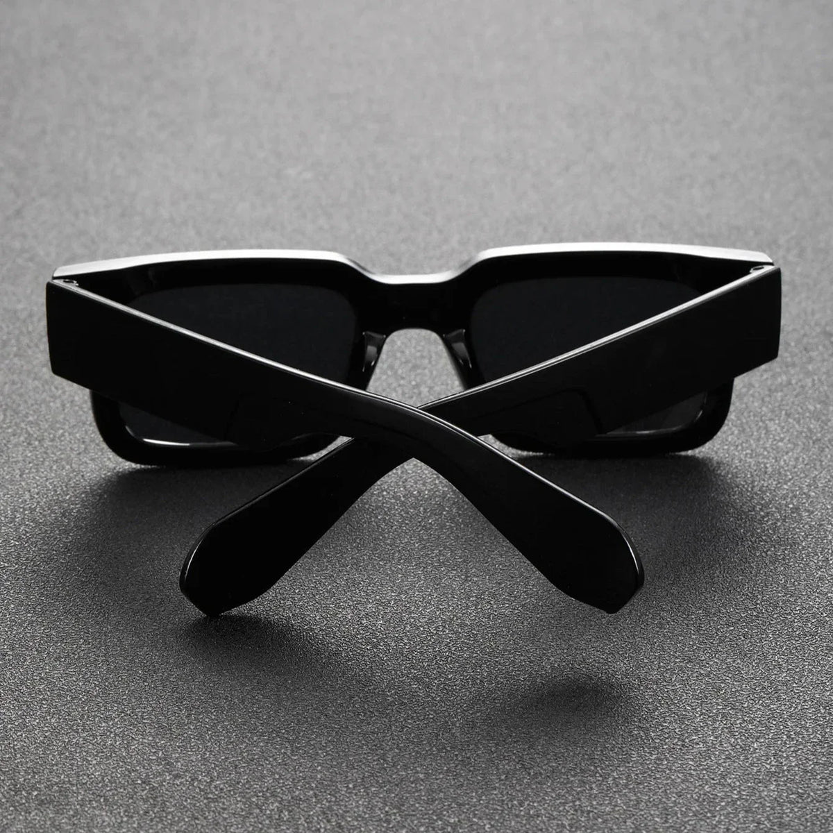 Unisex Rectangular Sunglasses – UV Protective Polycarbonate Frames