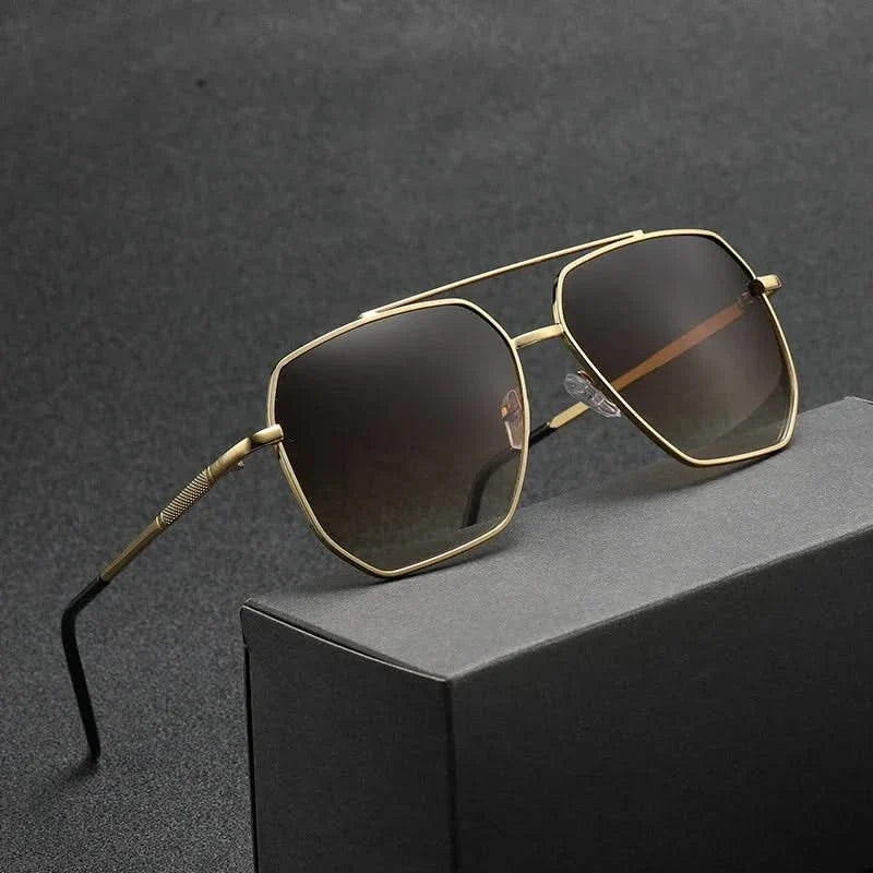 Aviator Sunglasses with Metal Frame and UV400 Lenses