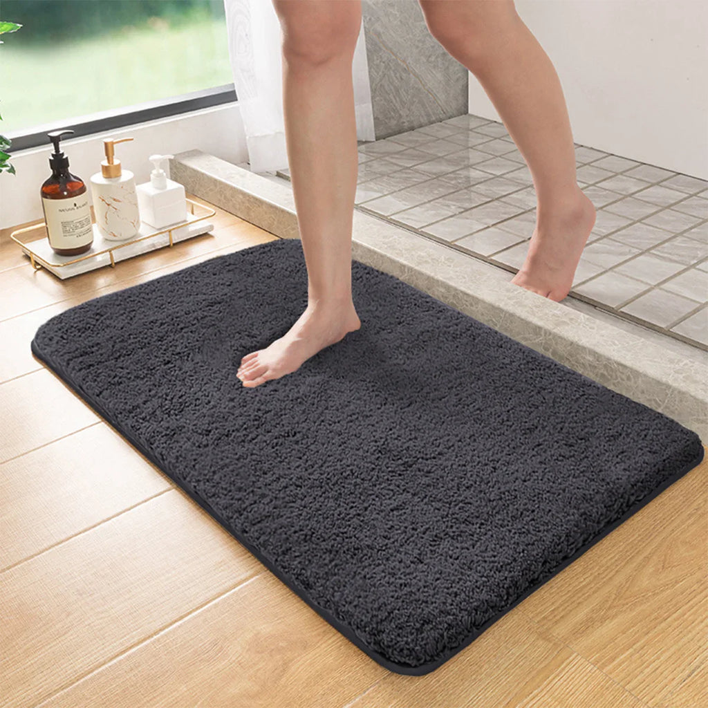 Marcella – Long-Pile Non-Slip Bath Mat with Absorbent Design for Shower and Toilet Floors