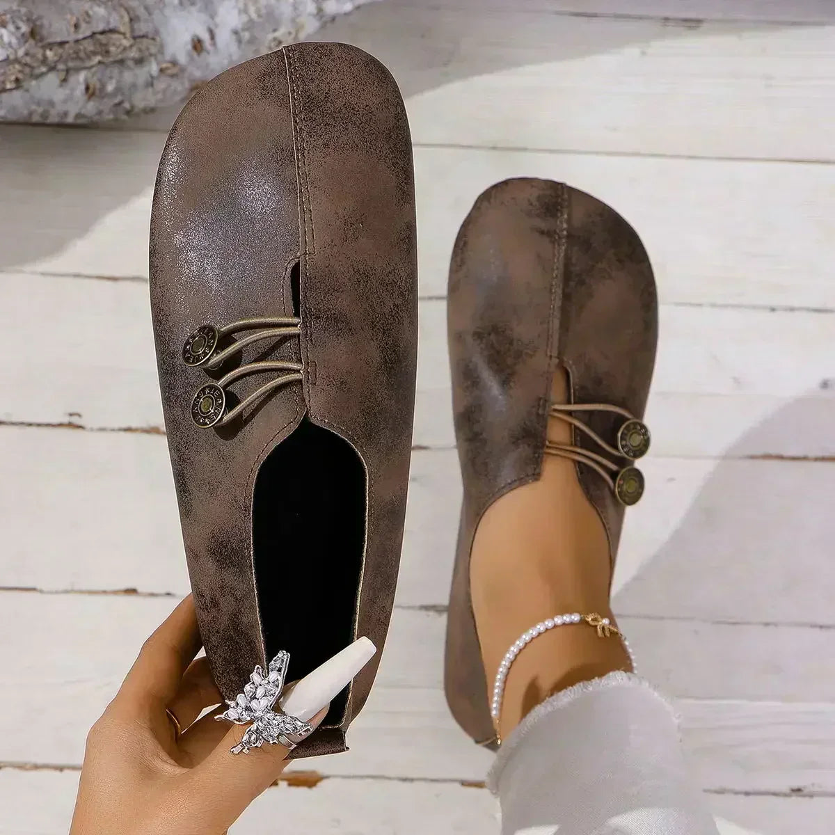 Women's Soft Suede Loafers - Elastic Button Fit
