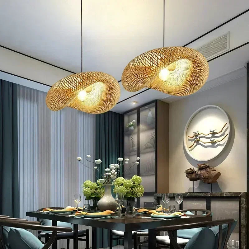 Liora Strå | Japandi Rattan Pendant Lamp Made of Handwoven Bamboo