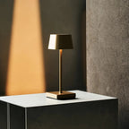 Sarphati Mini Gold Cordless Lamp | Wireless Charging via Charging Station, Dimmable & 3 Light Modes