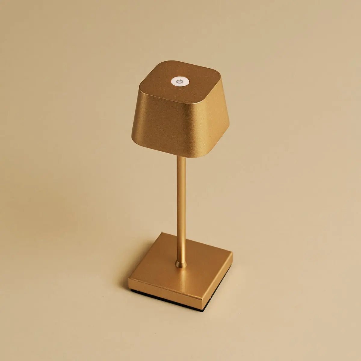 Sarphati Mini Gold Cordless Lamp | Wireless Charging via Charging Station, Dimmable & 3 Light Modes