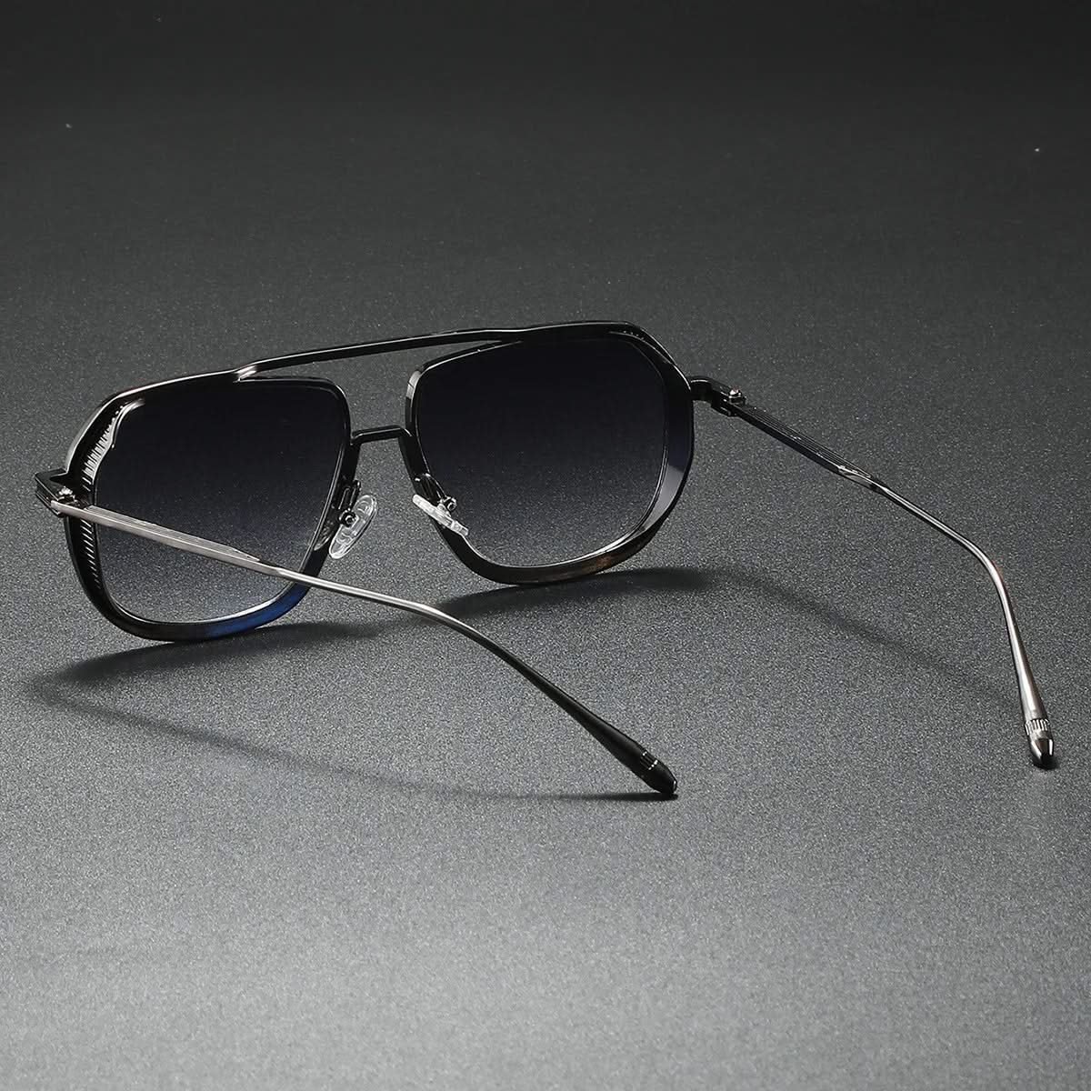 Unisex Aviator Sunglasses – Polished Metal Frame, UV Protection