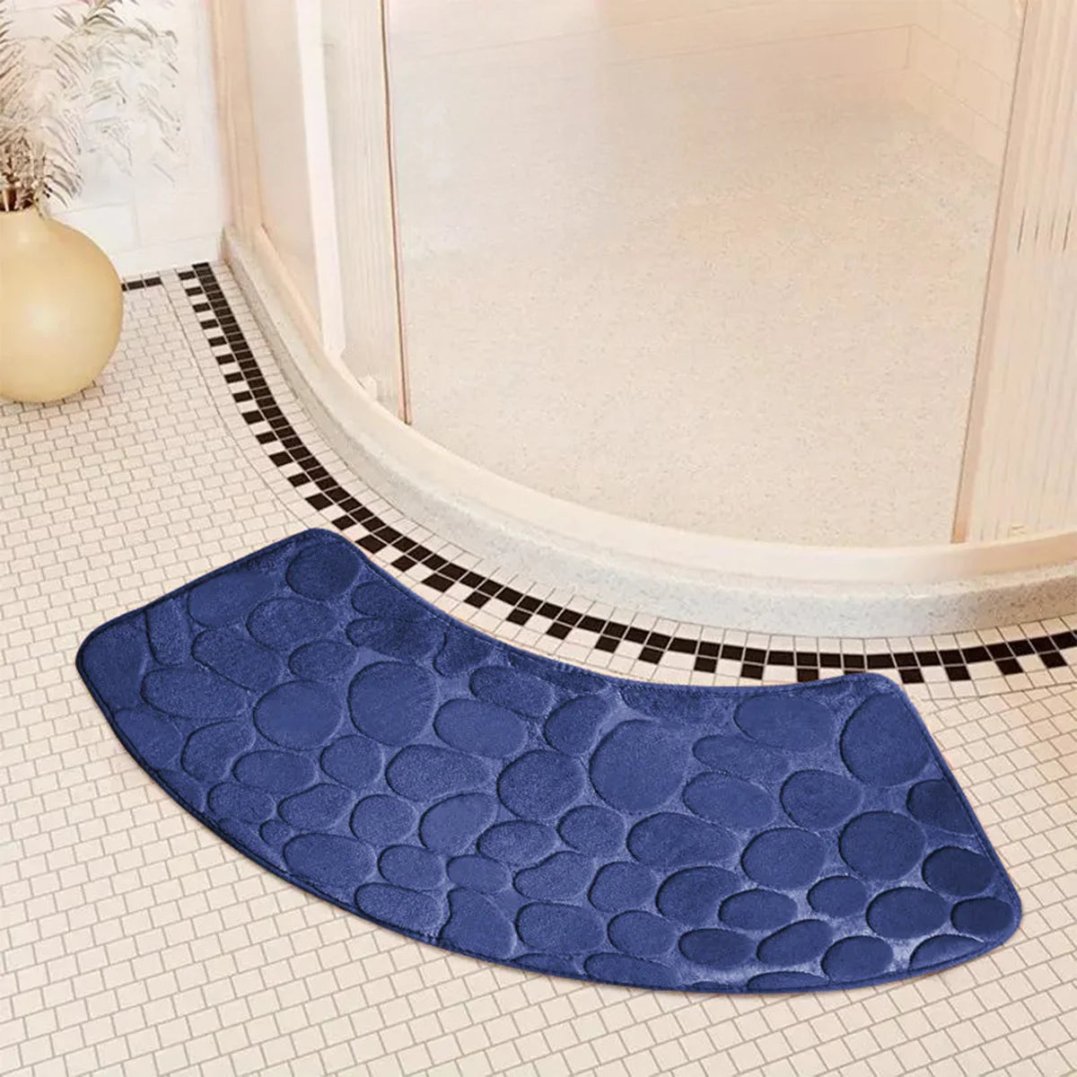 Verina – Curved Thickened Non-Slip Bath Mat for Shower and Toilet Floors