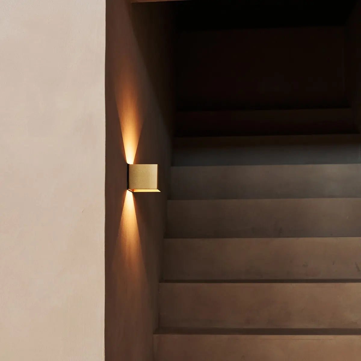 Tess Gold Rechargeable Wall Lamp | Motion Sensor, 20 Light Colors & Remote Control