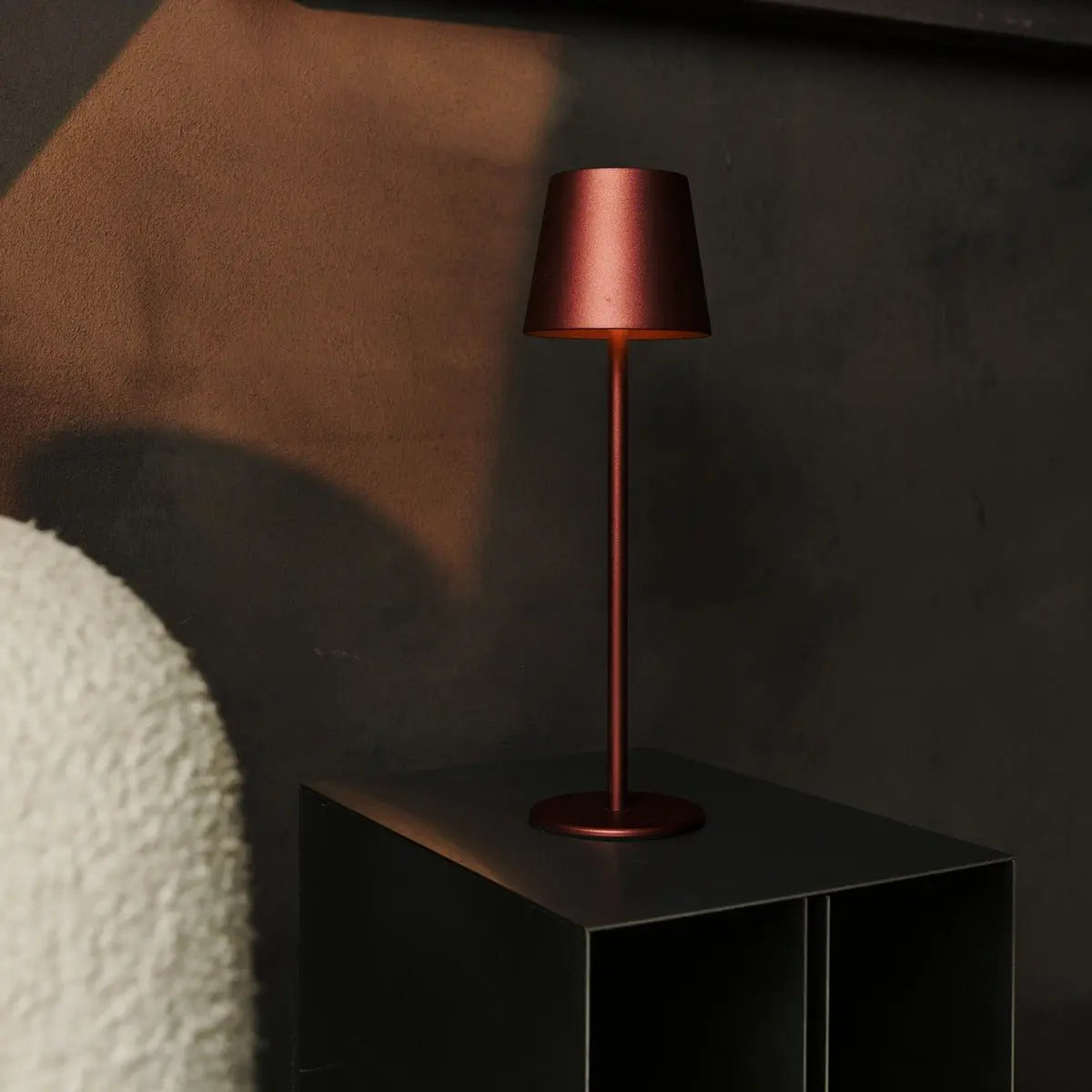 Jasper Bronze Cordless Lamp with Rechargeable Battery | Modern, Dimmable & 3 Light Modes