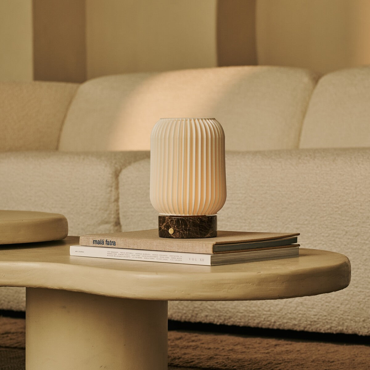 Alba Dark Brown – Emperador Dark Marble Rechargeable Table Lamp | Wireless, 3 Light Colors & Dimmable