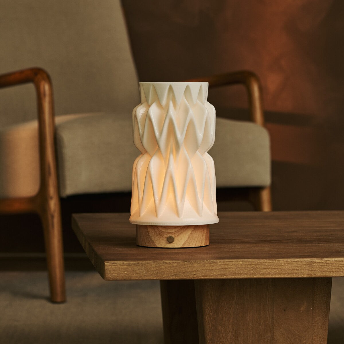Vento Light Brown Wooden Rechargeable Table Lamp | 3D-Printed Porcelain, Dimmable & 3 Light Colors