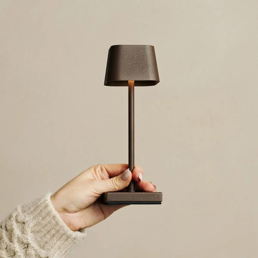 Sarphati Mini Mocha Brown Cordless Lamp | Wireless Charging via Charging Station, Dimmable & 3 Light Modes